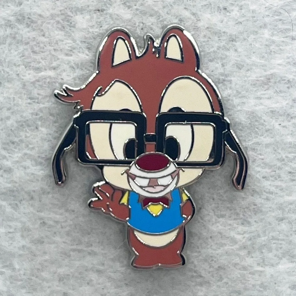 🔮‎ 5/$25 Disney Nerds Rock! Chip N Dale ~ Dale Pin
